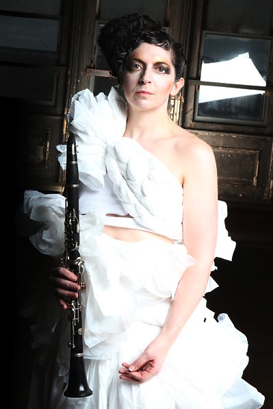 Clarinet - Sarah Tobias by Ulli Richter